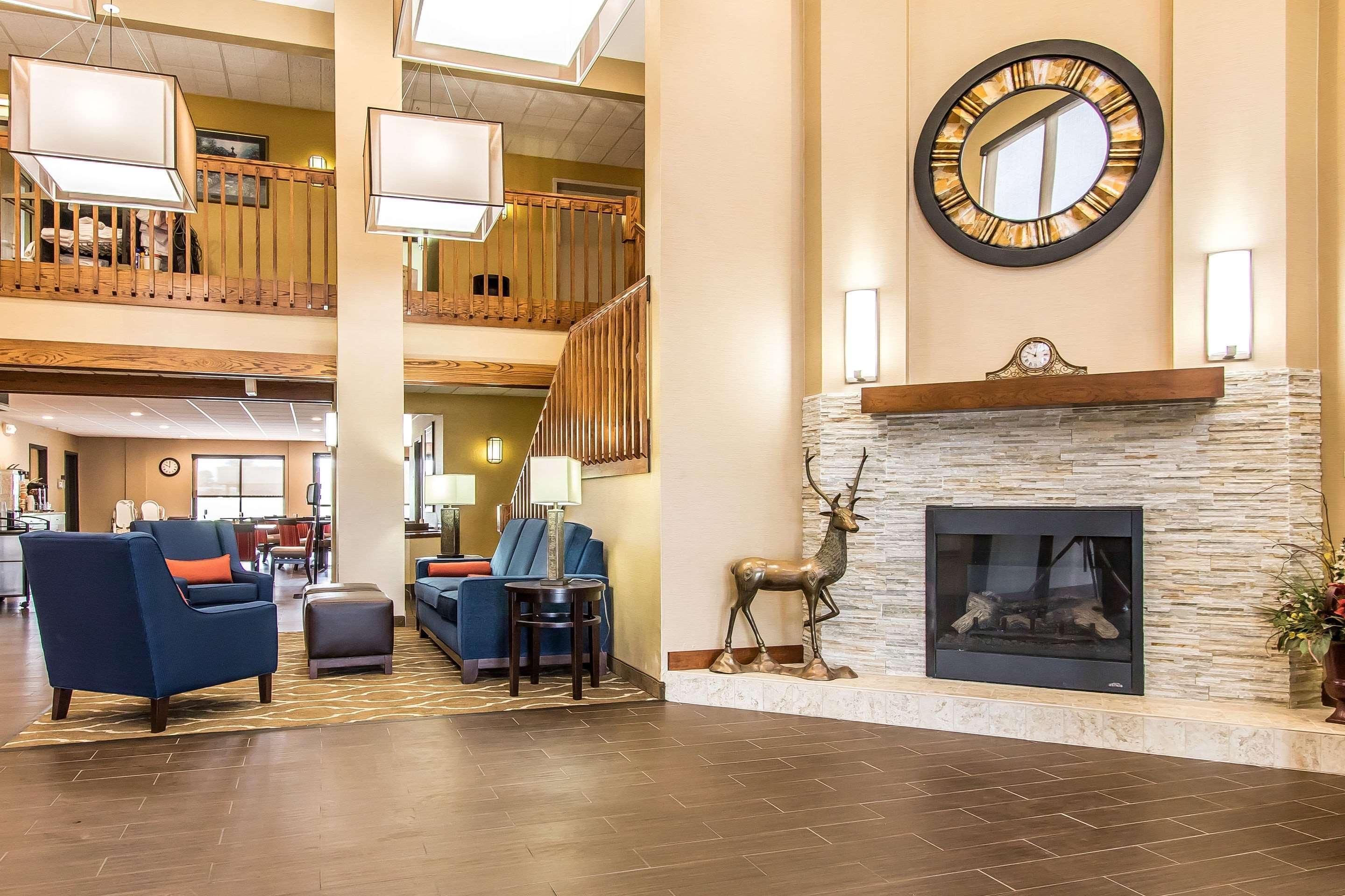 Comfort Suites Effingham Esterno foto